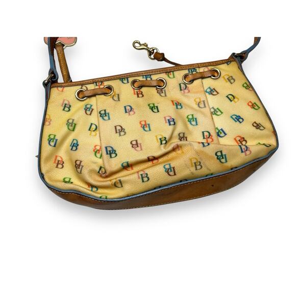Dooney & Bourke DB Vintage One Strap Shoulder Purse Bag Small Cream Rainbow Zip - Picture 4 of 8